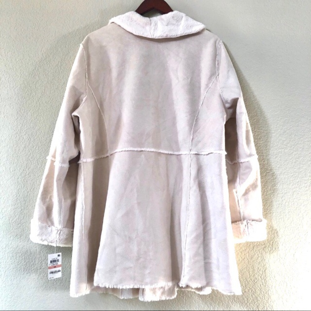 NWT INC Macy's Faux Shearling Wrap Coat Plus 1X - Picture 5 of 6